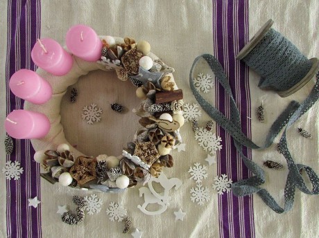 Adventi koszorú- és ajtókopogtató készítés lesz hétvégén a Koronás Parkban